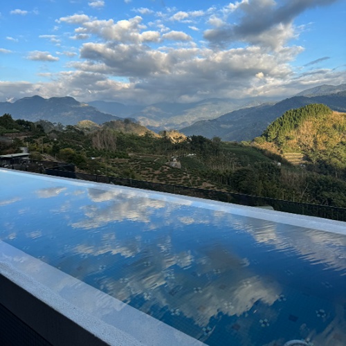 慶祝新開幕試營房價五折優惠