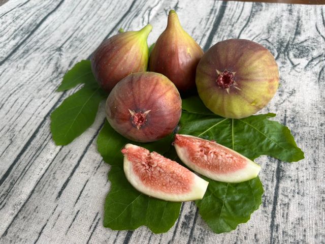 【百果之王 隆哥的有機無花果】一口咬下 細緻果肉＋自然蜜甜直接爆開