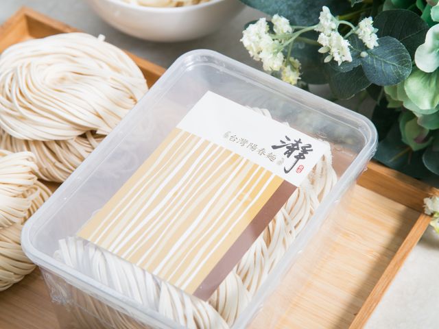 【團購組！台灣陽春麵6入組 箱裝(33盒)】傳統工法，手工製麵