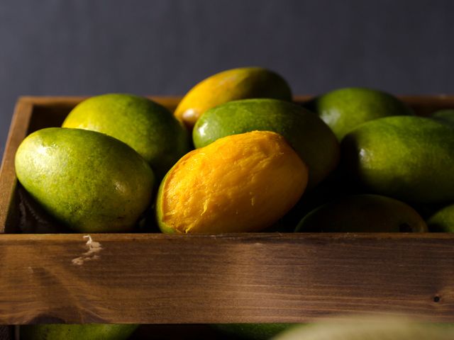 【預購 屏東三地門 毛家土芒果】 香濃多汁土檨仔 令人懷念的童年滋味