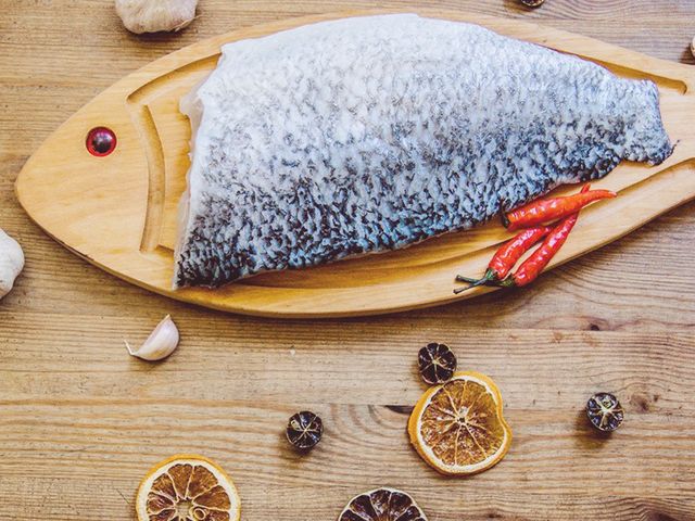 【魚之達人 產銷履歷鹽漬鱸魚菲力 250g】台灣在地海水養殖 無土味厚切片好鮮甜