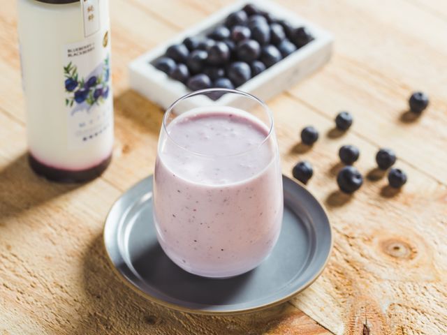 【乙木羊 - 雙鮮優格 330ml小瓶裝(藍莓黑莓)】營養好滋味，早餐元氣飲！