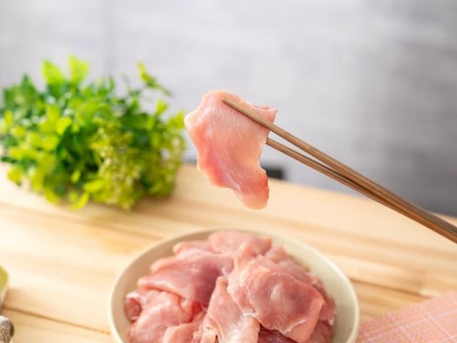 【生鮮雞腿肉片】南台灣自然放養土雞｜公雞腿切片 新鮮直送到府