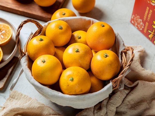 【台南東山 晚崙西亞橙10斤裝】像柳丁又像橘子的台灣香吉士
