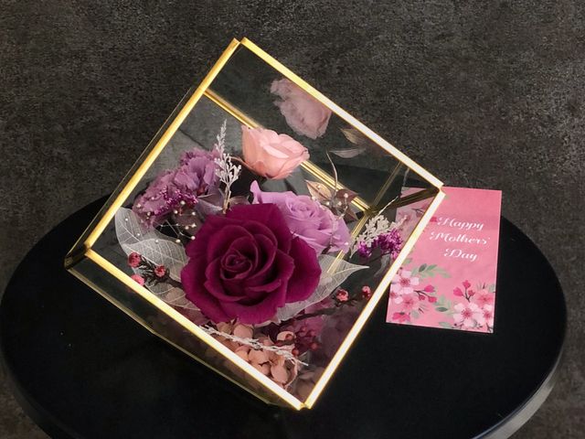 【紫愛您玻璃銅框永生花房】有別於鮮花 長久保存的母親節禮物