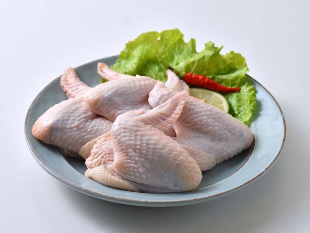 【放養福氣貴雞 三節雞翅400g】Omega亞麻籽養殖 讓肉質層次更豐富