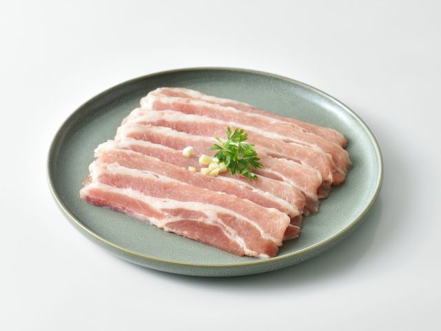 【OMEGA 亞麻籽豬肉 五花肉燒肉片250g】Omega亞麻籽養殖 讓肉質層次更豐富