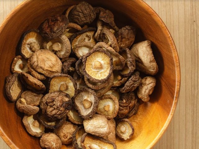 【農匠台灣有機乾香菇150g/包】科技農業，恆溫種植生鮮厚菇