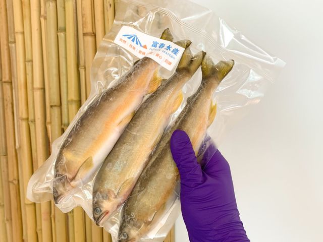 【富春水產 爆卵母香魚 真空包(3~5尾)】宜蘭在地養殖 嚴選日本料理等級