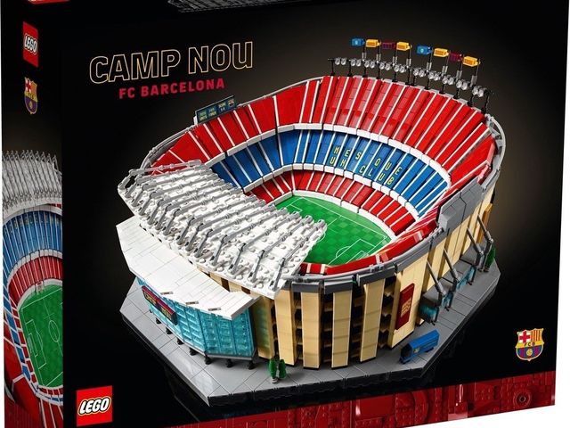 【樂高 LEGO 10284 Creator系列-西班牙巴塞隆納 諾坎普球場】