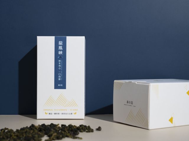 【原茶園 - 特色烏龍茶 龍鳳峽150g】淡雅杉香，甘醇優雅