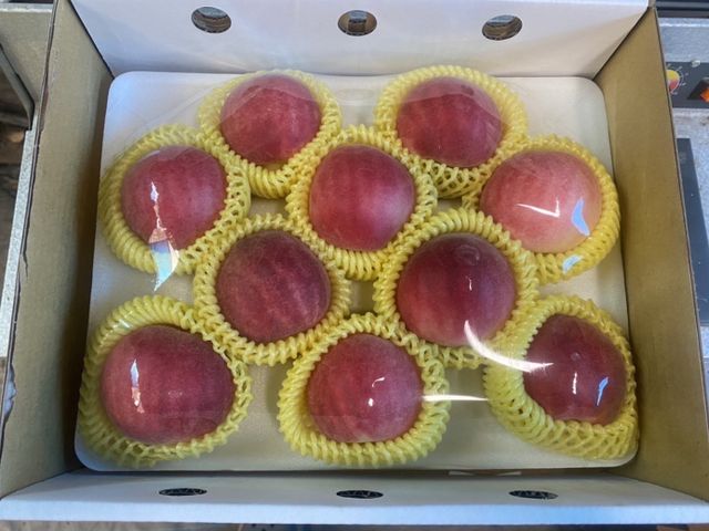 【東勢 紅通通的甜美有機紅玉桃10顆裝x4盒】香、脆、甜 後熟後甜度更高 果肉Q軟