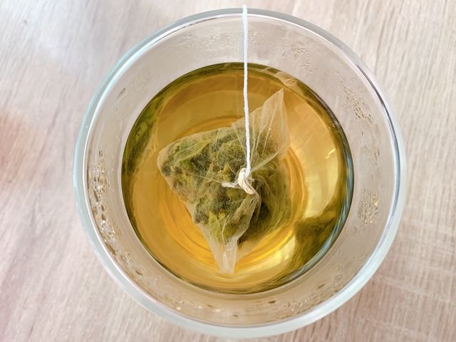 【暖粹茶包禮盒-金萱奶香烏龍立體茶包20入】採用原葉茶葉製成