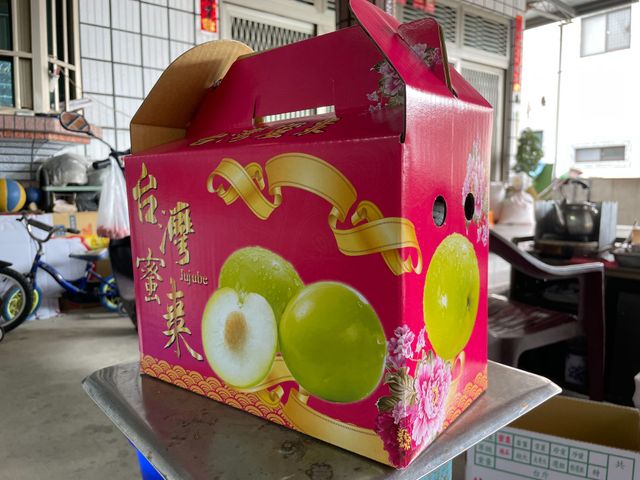 【大武山農場－潘爸的爽脆甜蜜棗5斤提盒(特大果)】推薦送禮！平均甜度14度，清甜極脆的棗子