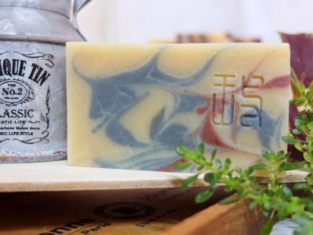 【滋潤妳膚！玫瑰蠶絲皂x1 (100g)】適合中乾性膚質手工皂 堅持低溫熟成不破壞植物營養
