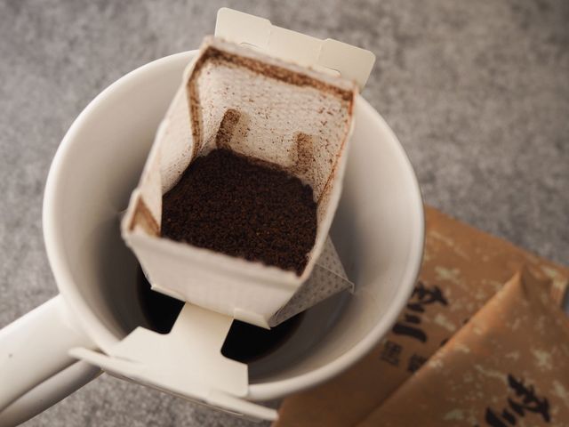 【衣索比亞水洗耶加咖啡／招牌綜合咖啡 耳掛包 x200包】品嚐出咖啡師傅功力與品味