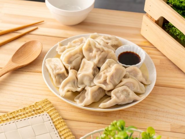 【雞腿肉手工水餃 (60顆)】南台灣山區放養土雞腿水餃｜皮薄餡爆汁