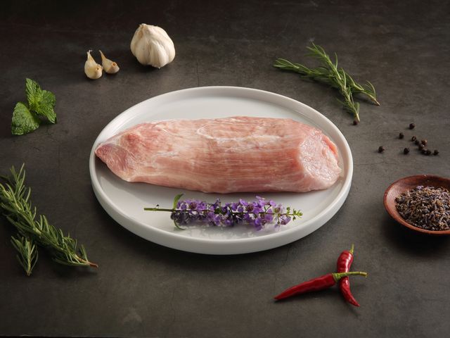 【香草豬 雪花腿心(老鼠肉) 250g/包】每隻豬只有二塊 豬肉最嫩部位