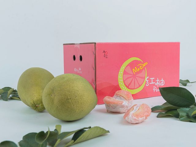 【中秋加碼88折！正宗台南麻豆紅文旦 10斤裝】承載50年的老柚樹 孕育馥郁酸甜柚子