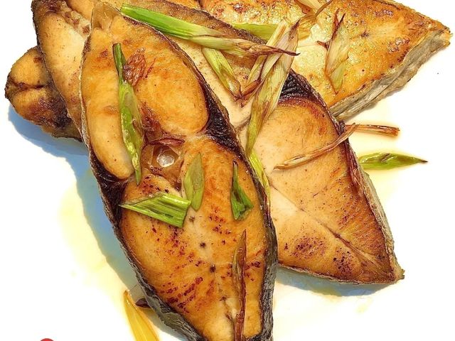 【五朝港水產！鮮美野生超厚切土魠魚共5片】嚴選印尼海域野生土魠 肉質扎實有彈性