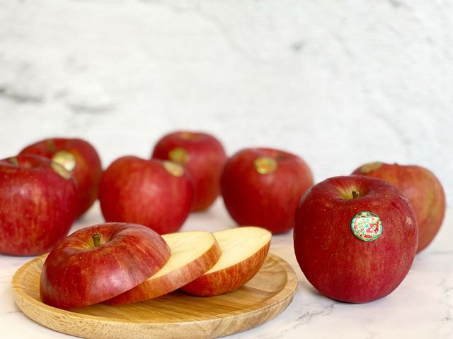 【日本青森！紅顏姬蘋果40顆裝】寒帶氣候滋養下的脆甜蘋果