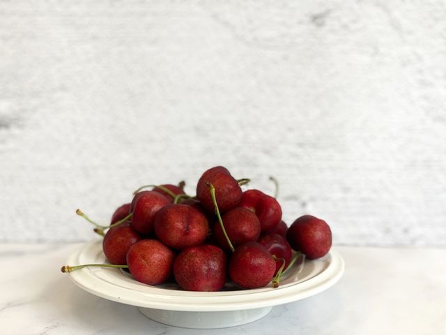 【出貨囉！酸甜多汁 智利櫻桃】南美洲著名產區 大顆飽滿紮實脆甜多汁