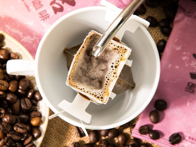 【瓜地馬拉 薇薇特南果 耳掛包】來自瓜國的夢幻產區 果香明亮滑順回甘～