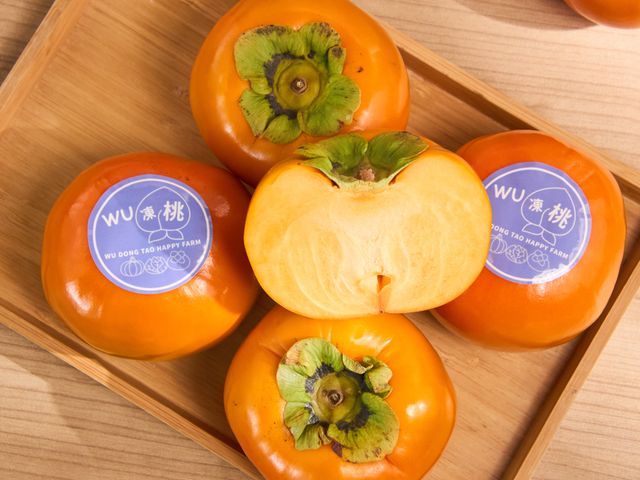 【採收中！秋季限定 東勢大雪山甜柿6入禮盒(6A~10A)】 脆甜飽滿的高山甜柿