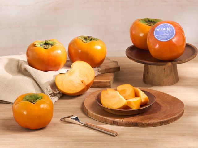 【採收中！秋季限定 東勢大雪山甜柿6入禮盒(6A~10A)】 脆甜飽滿的高山甜柿