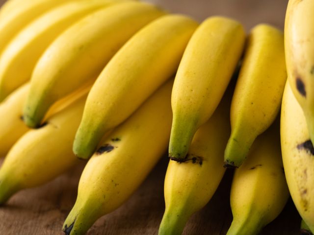 【南投竹山 新品種玫瑰蕉】小巧可愛 一口一根讓人欲罷不能～