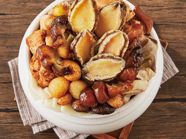 【年菜 ！馬騰富貴8件組（8-10人份）】好菜滿席，吃出整年的好運氣