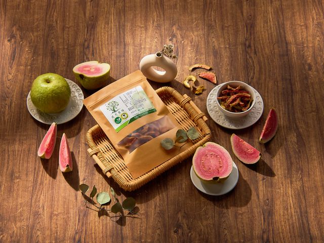 【有機綜合芭樂乾x2包(80gx2)】完全無添加 OL辦公室的小零嘴