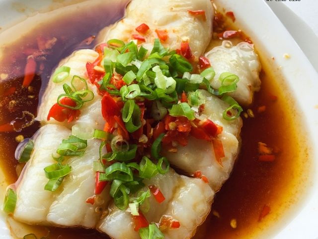 【頂級無膨發 巴沙魚片嚐鮮包(350g/包)】肉質綿密、無刺 是小孩與老人吃魚的首選