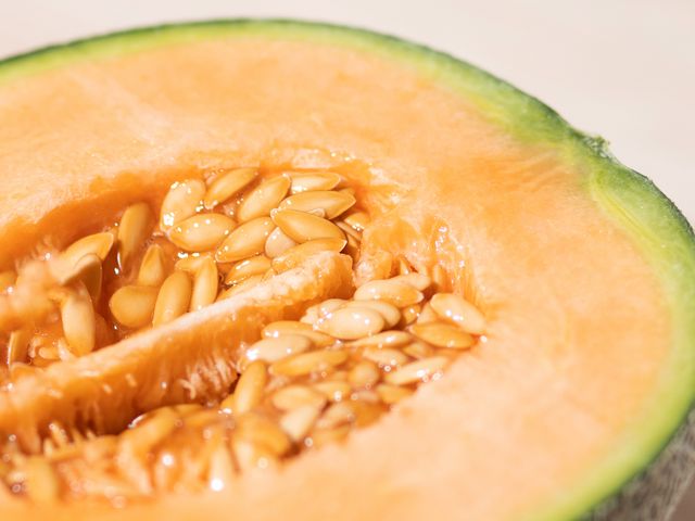 【春節禮盒預購！嬌豔欲滴北海道哈密瓜禮盒】紅肉品種 多汁綿密入口即化