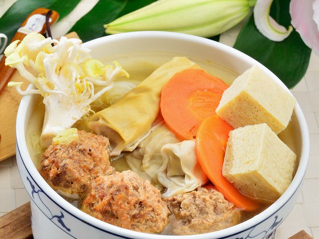 【南門市場 老林記 東北酸白菜鍋 蛋奶素(900g)】南門市場搶手素齋 冬天的必備火鍋