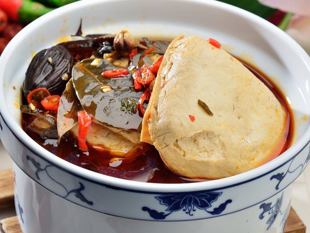 【南門市場 老林記 麻辣臭豆腐x2包 全素(500gx2)】手工素豆腐製作 私房中藥調味而成