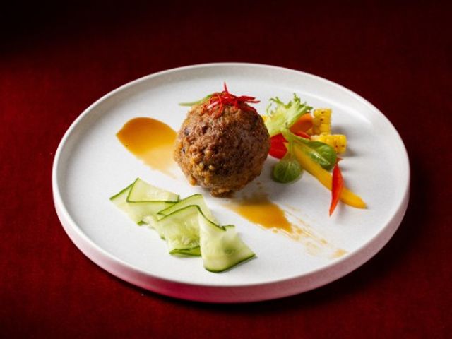 【春節限定！香草豬 吉食潮饗組】肋排 x 獅子頭 中西合璧