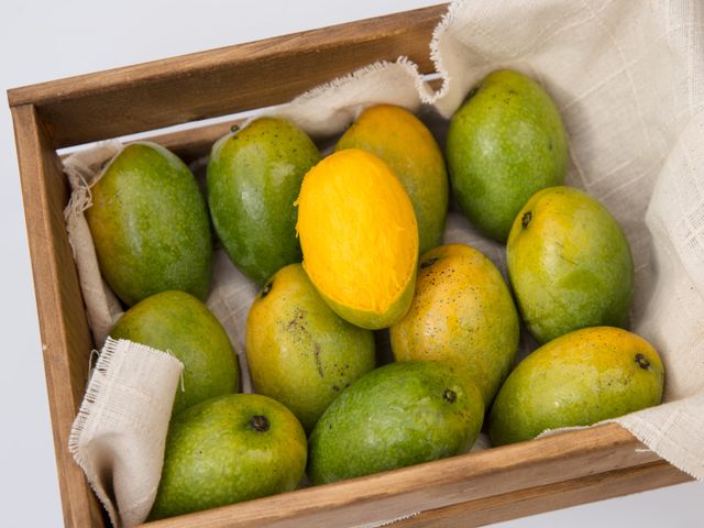 【初五開工芒起來！屏東三地門 毛家土芒果自用級5公斤(約35顆)】 濃香爆汁土檨仔，讓你旺運一整年！