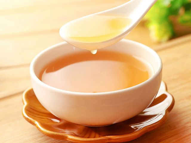 【鱸好家 | 鱸魚高湯 300ml】慢火熬煮，湯頭清甜鮮美，料理提味好幫手