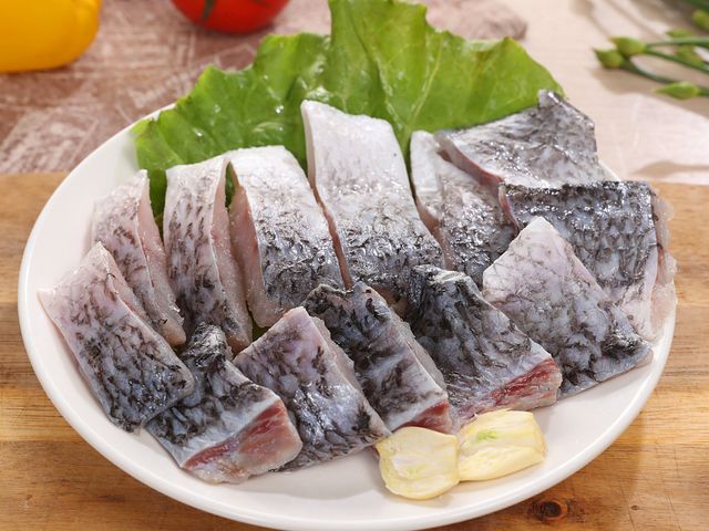 【鱸好家 | 小資好鱸組】清肉排與切塊一次擁有，鮮嫩香甜，家庭料理好選擇