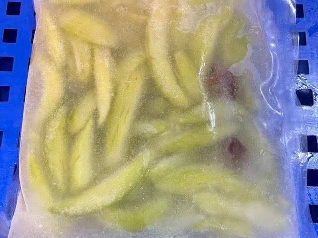 【酸V好滋味～屏東枋寮 情人果冰 (6罐/6袋)】冰涼消暑一吃瞬間降溫！夏天真的不能沒有