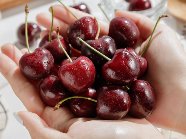 【4月底到台！水果中的鑽石 美國櫻桃】9~9.5R皮薄肉厚 飽滿又多汁