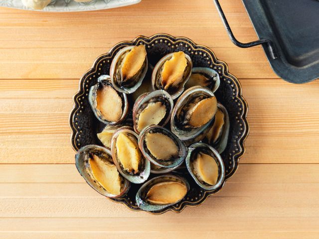 【美味海鮮 急速冷凍生鮮九孔 300g/包】東北角貢寮九孔鮑｜天然養殖・急凍鎖鮮・產銷履歷安心選