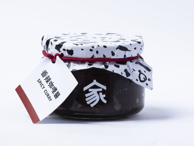 【南洋風 香辣咖哩醬180g/罐】家咖哩商品奪得2010年台灣美食獎的殊榮肯定。