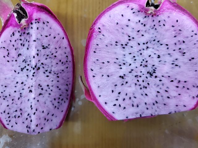 【產地直送！屏東蜜桃龍火龍果 10斤裝】淡雅花香系火龍果 一吃就愛上