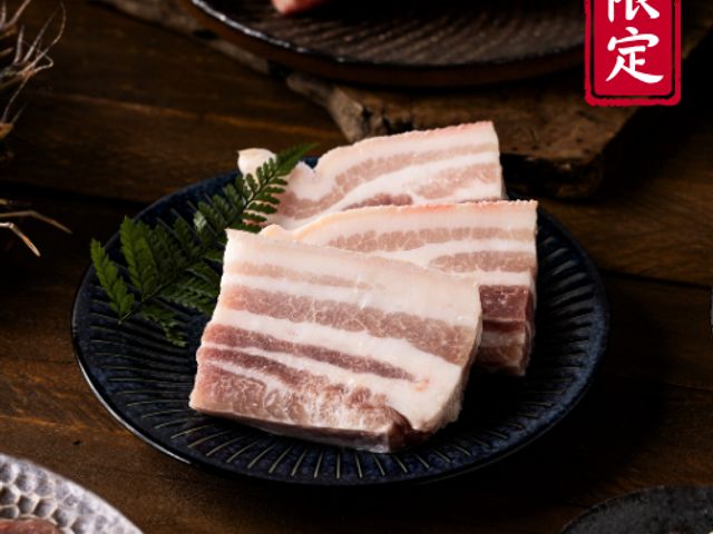 【中秋限量！生鮮組 本格海陸盛合(送保冷袋)】專為講究食材本質的饕客打造！