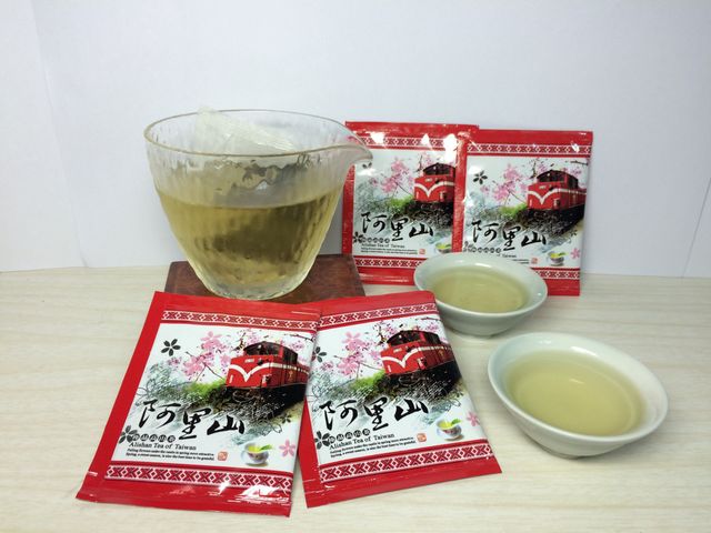 【高山烏龍茶包禮盒(30包入) 】茶葉無污染 山泉灌溉的甘醇美味