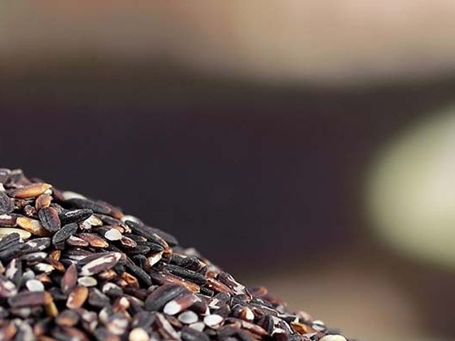 【養生黑糯米 2包組】源自花東縱谷最珍貴的「麥飯石」地質 孕育原生種良質黑糯米