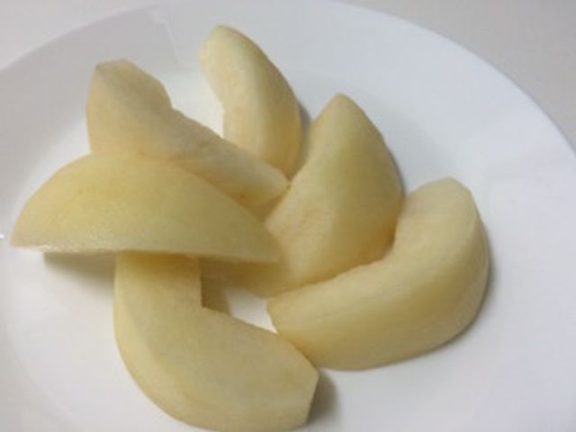 【一吃難忘 爆汁新興梨 優級 8入裝】不只甜脆 更能吃到水梨獨特風味！
